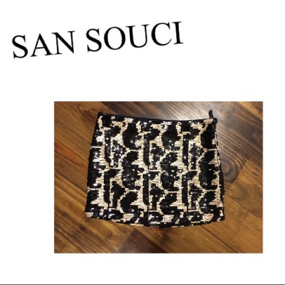 Anthropologie Dresses & Skirts - Sans Souci, M black & gold sequin mini skirt